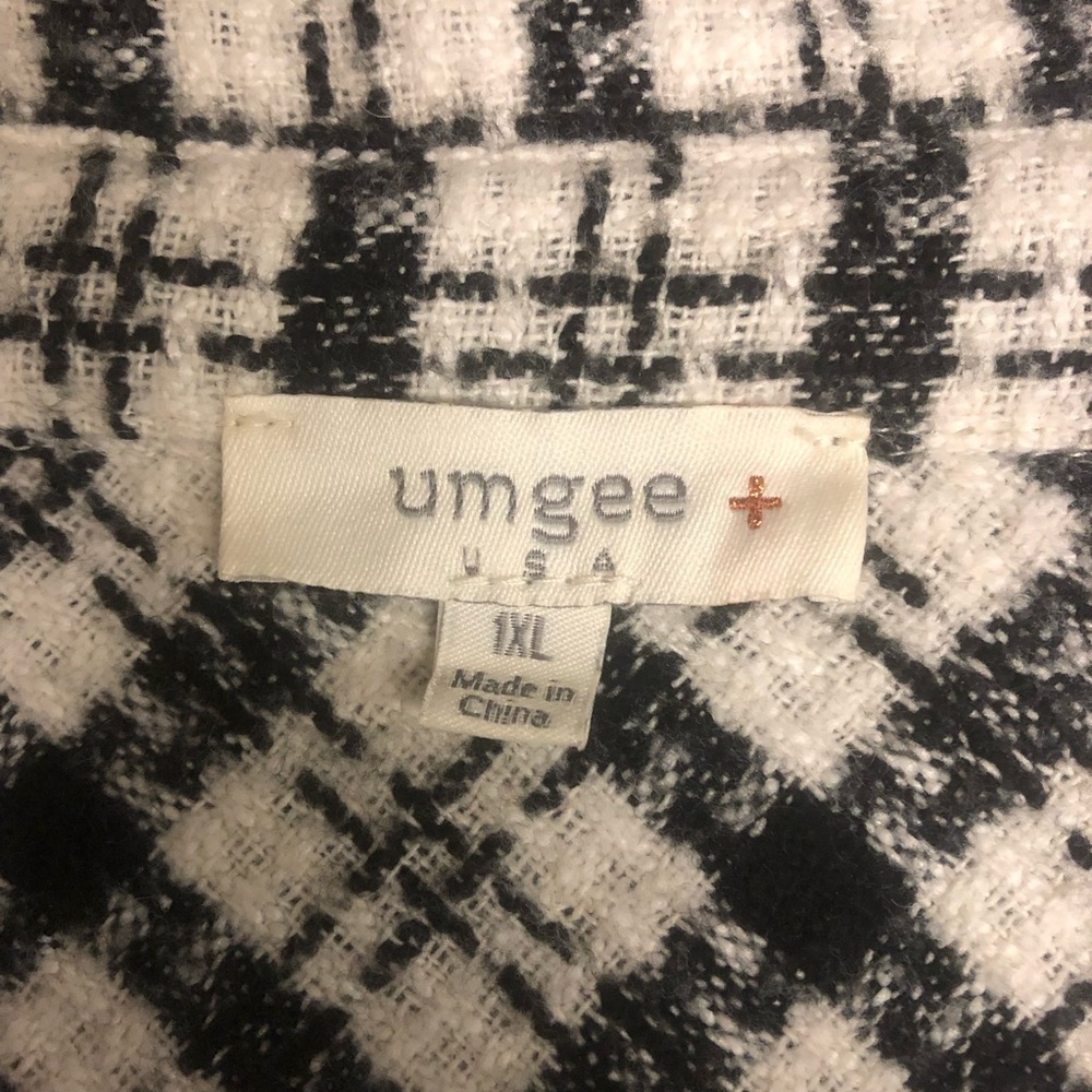 Umgee Shacket Jacket Plaid Black White Cozy Oversized Tweed Frayed Hem Womens 1X - Picture 10 of 12